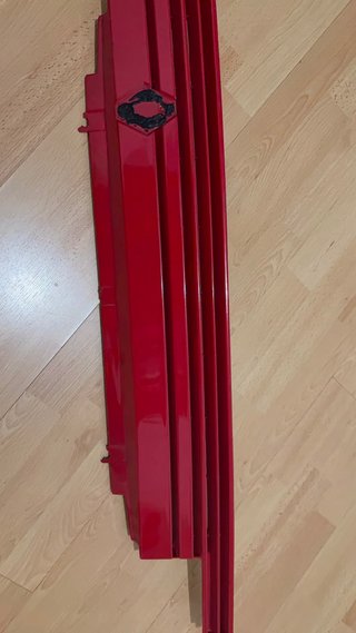 Parrilla Renault Super5 GTX Roja