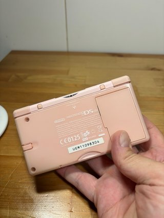 Nintendo DS Lite Rosa + Accesorios