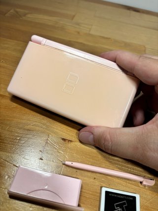 Nintendo DS Lite Rosa + Accesorios