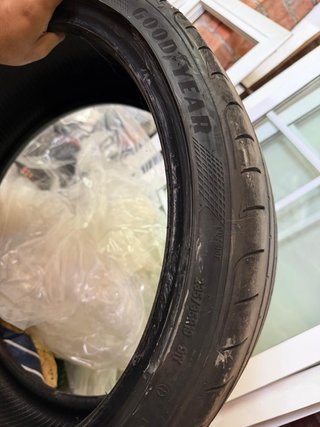 Neumático Goodyear 235/35R19 91Y