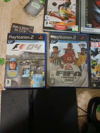 Playstation 2 Slim + 5 Juegos