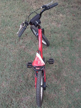 Bicicleta Monty 18" Roja