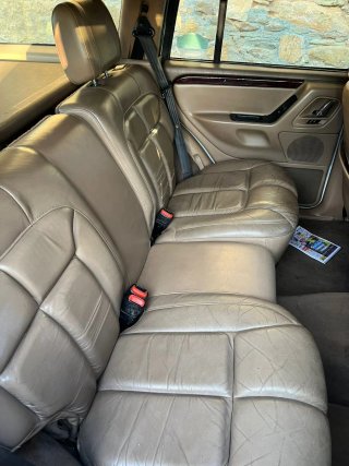 Jeep Cherokee 2000