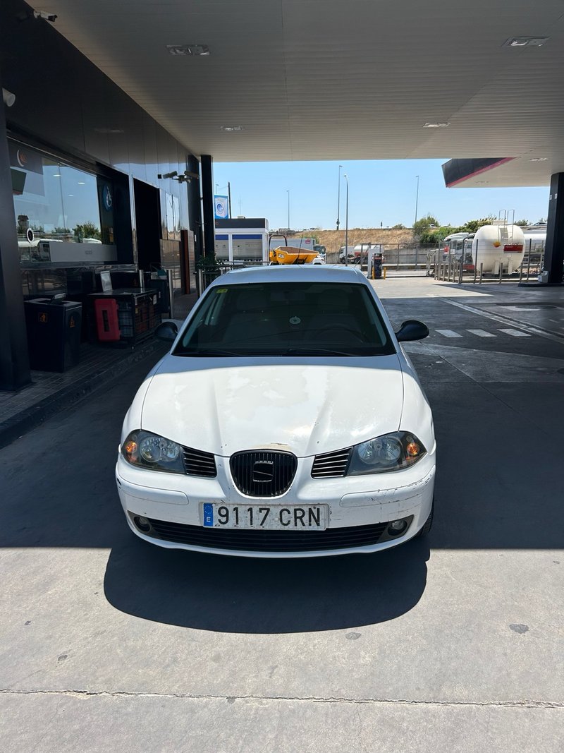 SEAT Cordoba 2004 - foto 1