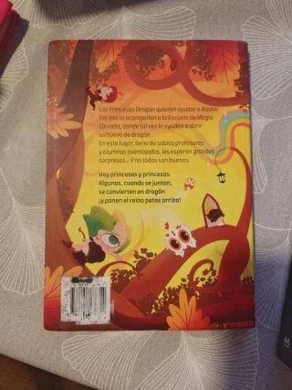 Libro princesas dragón, el secreto del sapo negro