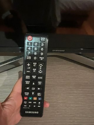 TV Samsung 48''
