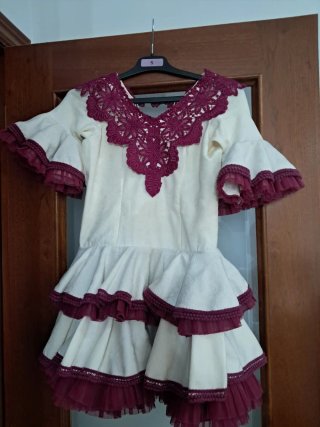 Traje de flamenca para niña