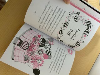 ISADORA MOON CELEBRA SU CUMPLEAÑOS