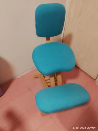 Silla ergonómica Ecopostural como nueva
