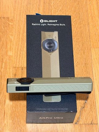 Linterna Olight ArkPro Ultra Aluminio
