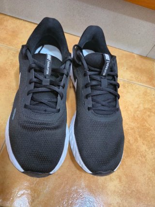 Zapatillas Nike Revolution Negras