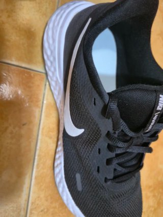 Zapatillas Nike Revolution Negras