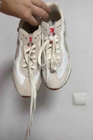 Zapatillas Bimba y Lola Beige/Blanco