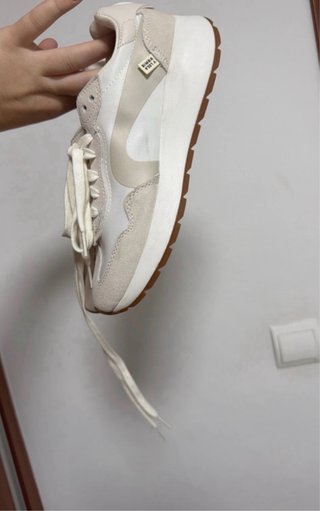 Zapatillas Bimba y Lola Beige/Blanco