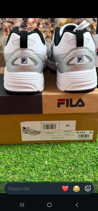Zapatillas Fila Talla 41 Plata y Blanco