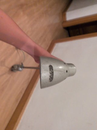 Lámpara industrial metal Pfaff alemana.