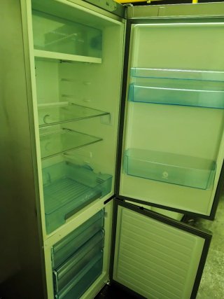 Frigorífico Balay plateado