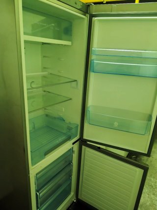 Frigorífico Balay plateado