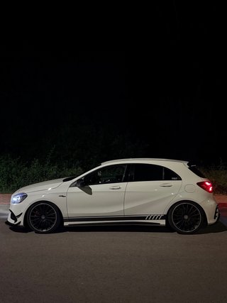 Mercedes-Benz A45 AMG 2017 381CV PERFORMANCE AERO