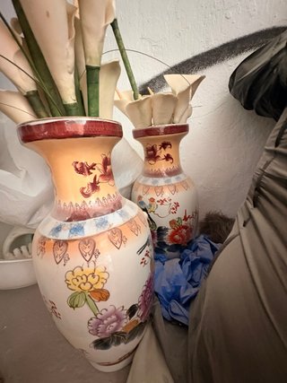 Jarrón antiguo decorado floral