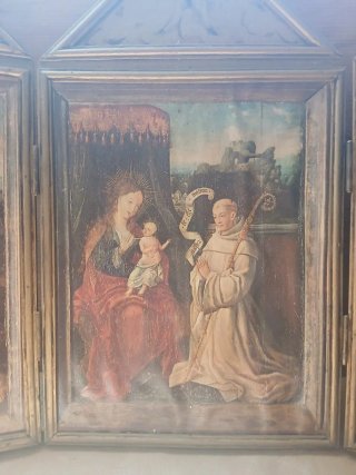Tríptico religioso antiguo