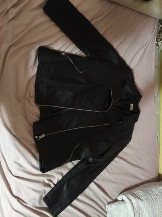 Chaqueta cuero Mango MNG negra