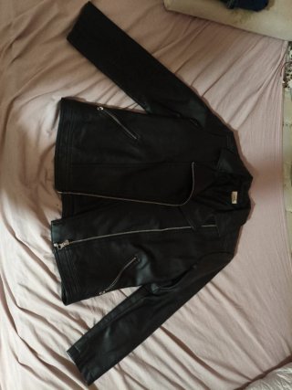 Chaqueta cuero Mango MNG negra