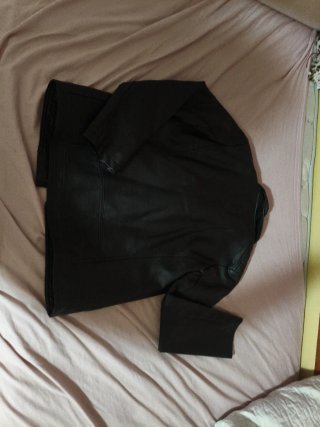 Chaqueta cuero Mango MNG negra