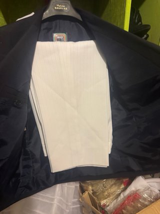 Traje de comunión negro