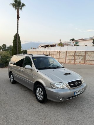 KIA  CARNIVAL 2005