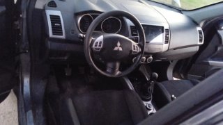 Mitsubishi Outlander 2008