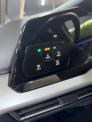 Volkswagen Golf 2021