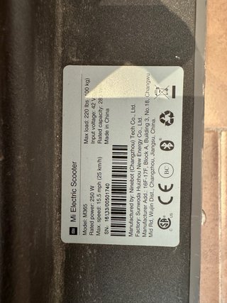 Xiaomi Mi Electric Scooter M365