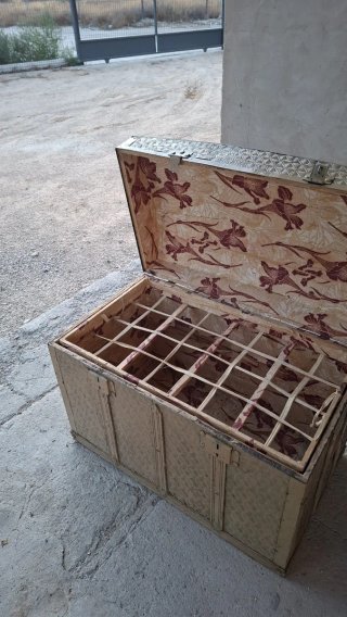 Baúl antiguo para restaurar