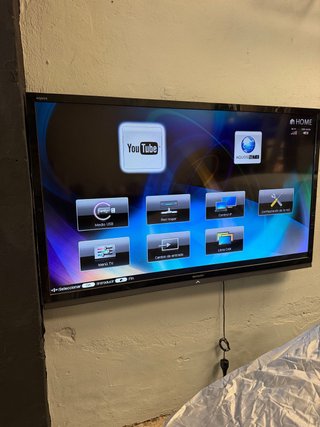 TV Sharp 75 Smart TV