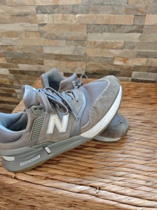 New Balance Gris