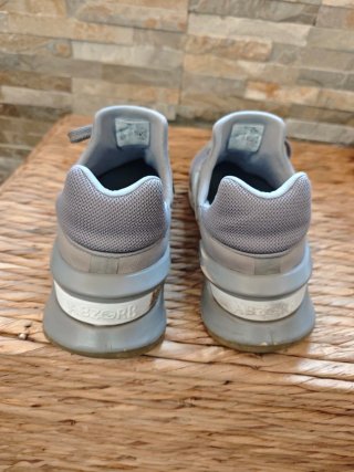 New Balance Gris