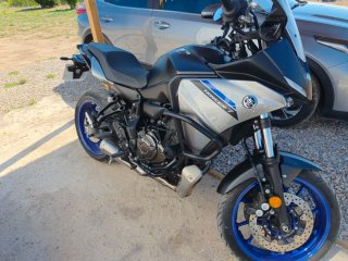 Yamaha Tracer 7 con conectividad smartphone