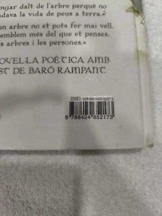 Libro La nena de l'arbre