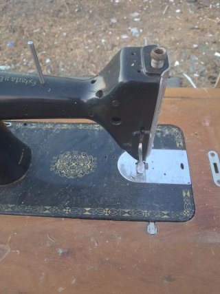 Máquina de coser antigua Sigma