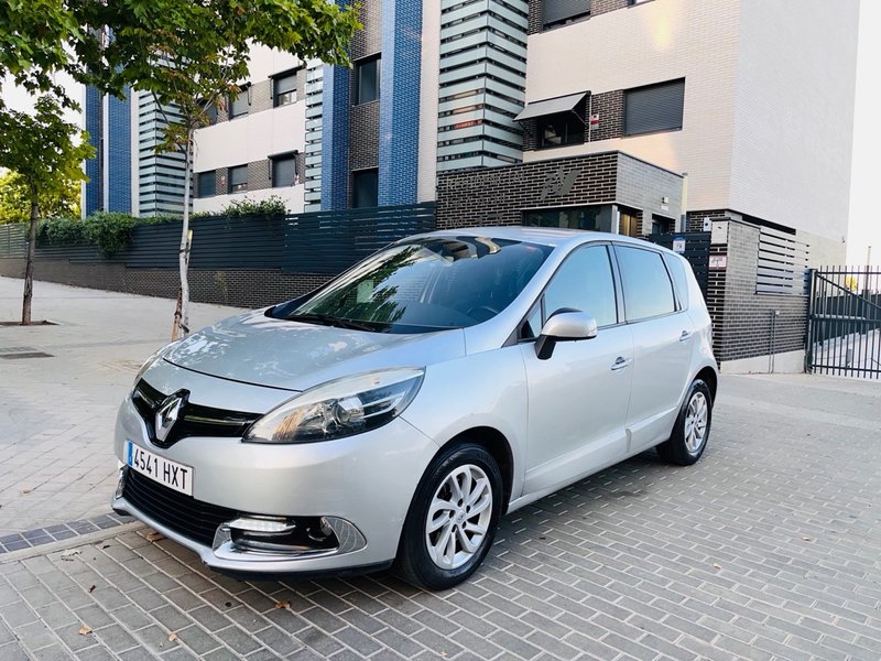 Renault Scenic 2014 - foto 1