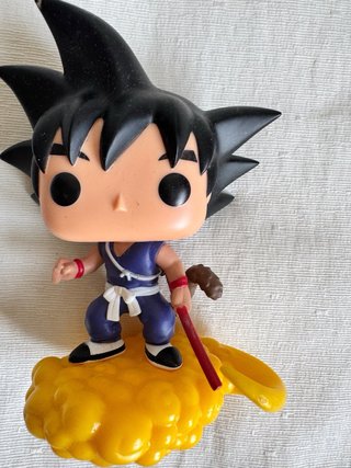 Funko Pop Goku con Nube Voladora