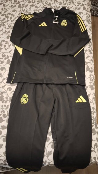 Chándal Real Madrid Adidas Negro y Amarillo