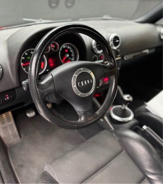 Audi TT SLINE