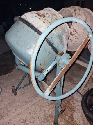 Hormigonera industrial