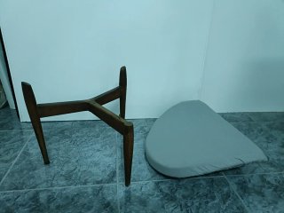 Reposapiés / Otomana Danesa Mid-Century a restaura