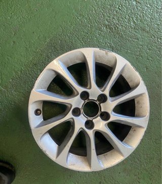 Llanta 16 Audi A3 8V