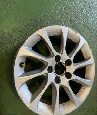 Llanta 16 Audi A3 8V