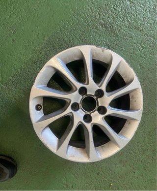 Llanta 16 Audi A3 8V