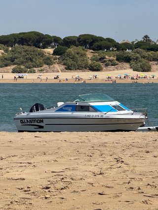 Barco Glaston